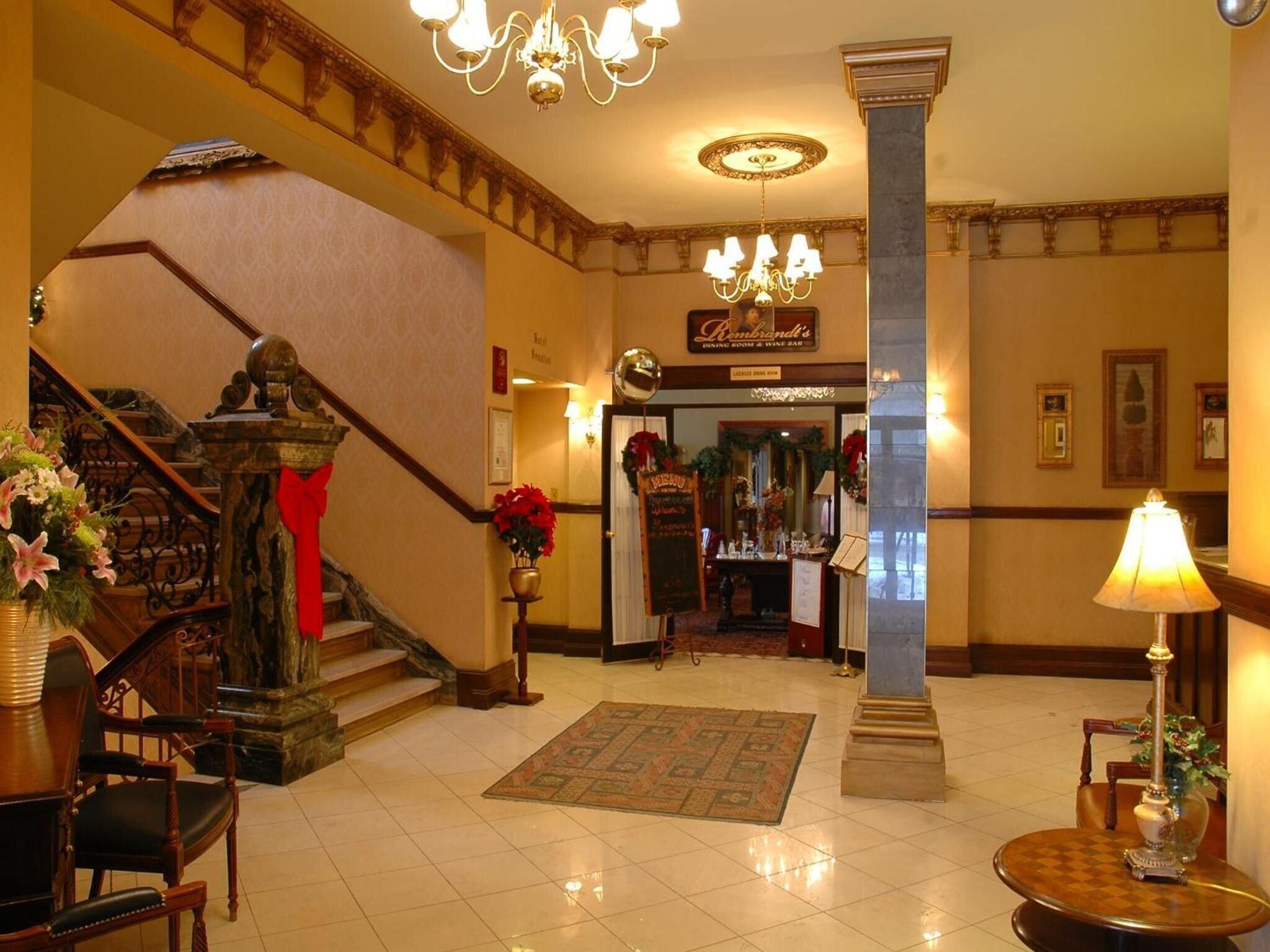 Vista Lobby Hotel Senator