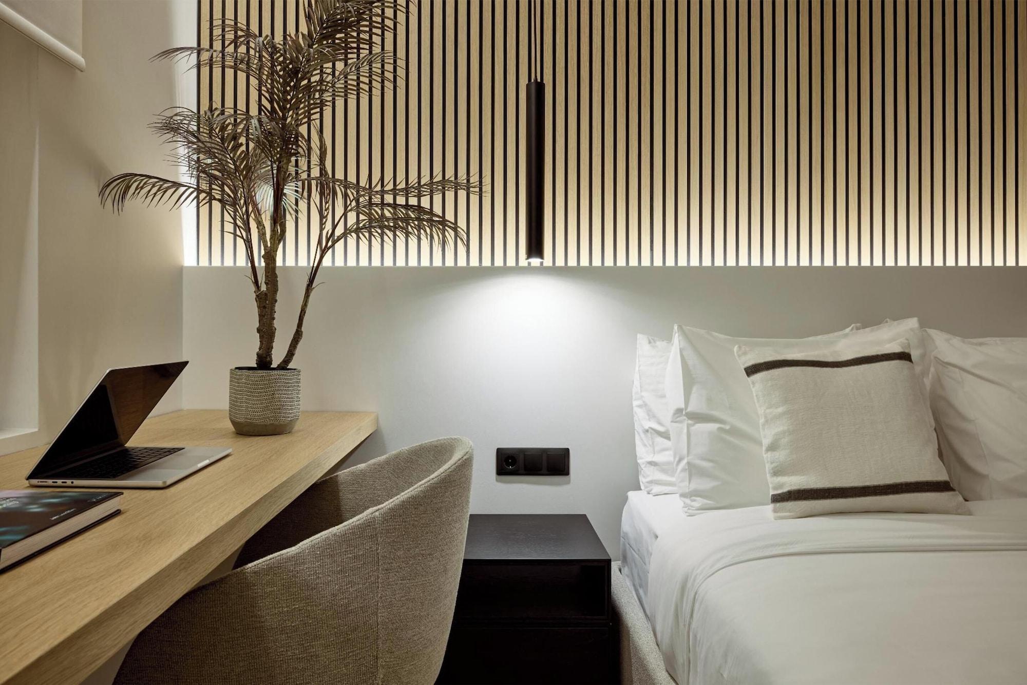 Equipamiento de Habitación Lime Residences, Syntagma by Aura Homes