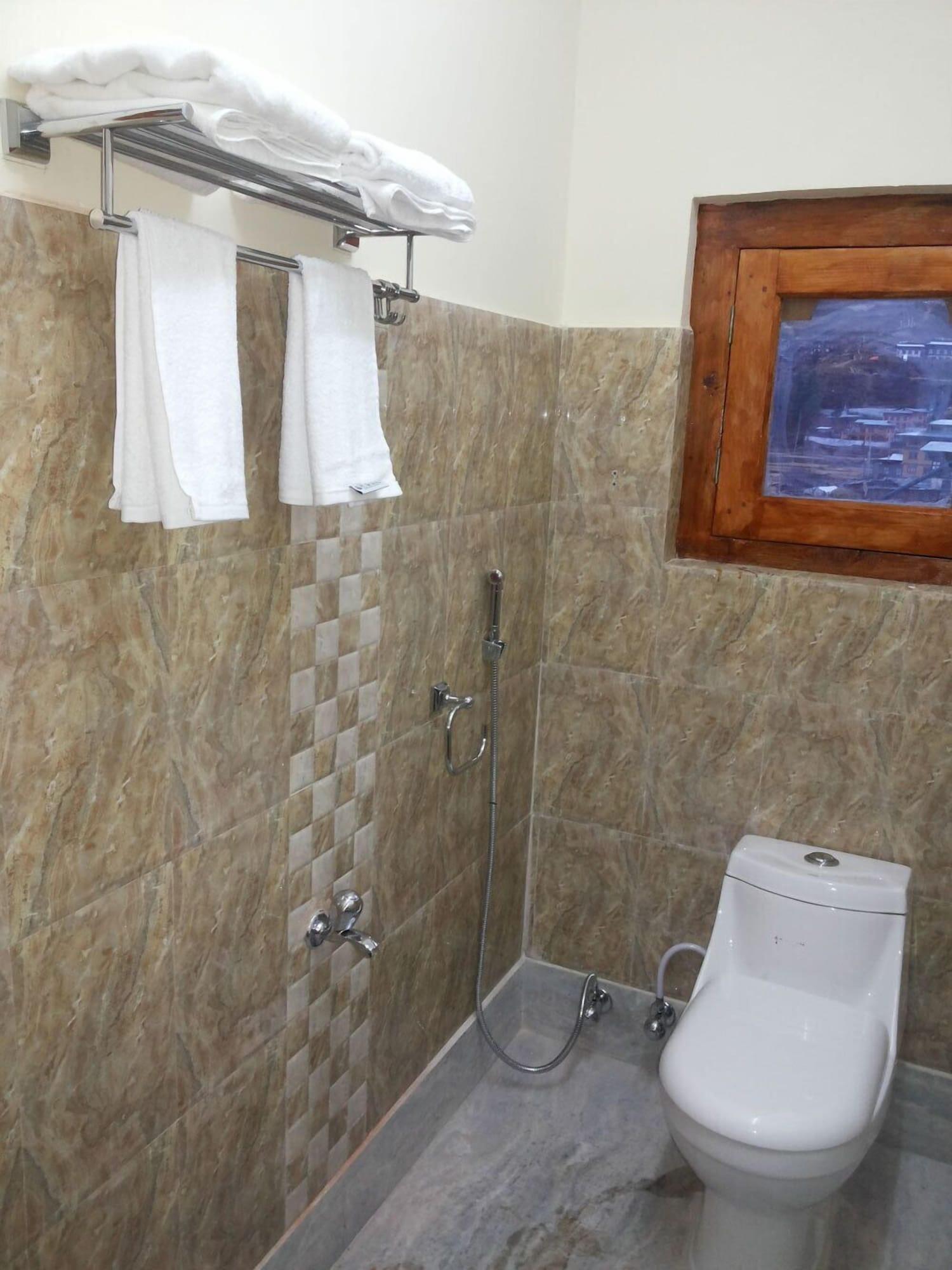 Equipamiento de Habitación City Hotel