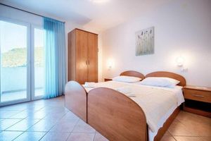 Alquiler Vacacional - Apartments Bruna Lastovo-comfort One Bedroom Apartment With Balcony and Sea View-plavi