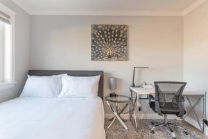 Alquiler Vacacional - Sparkling Clean Newly Built Luxury Ocean View 5 BR/3 BA Near SF/SFO+Free Parking
