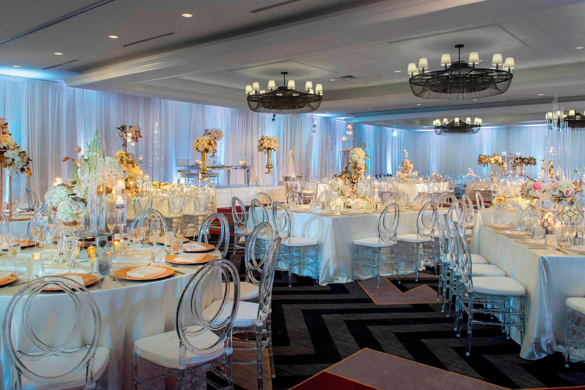 Vista Lobby College Park Marriott Hotel & Conference Center