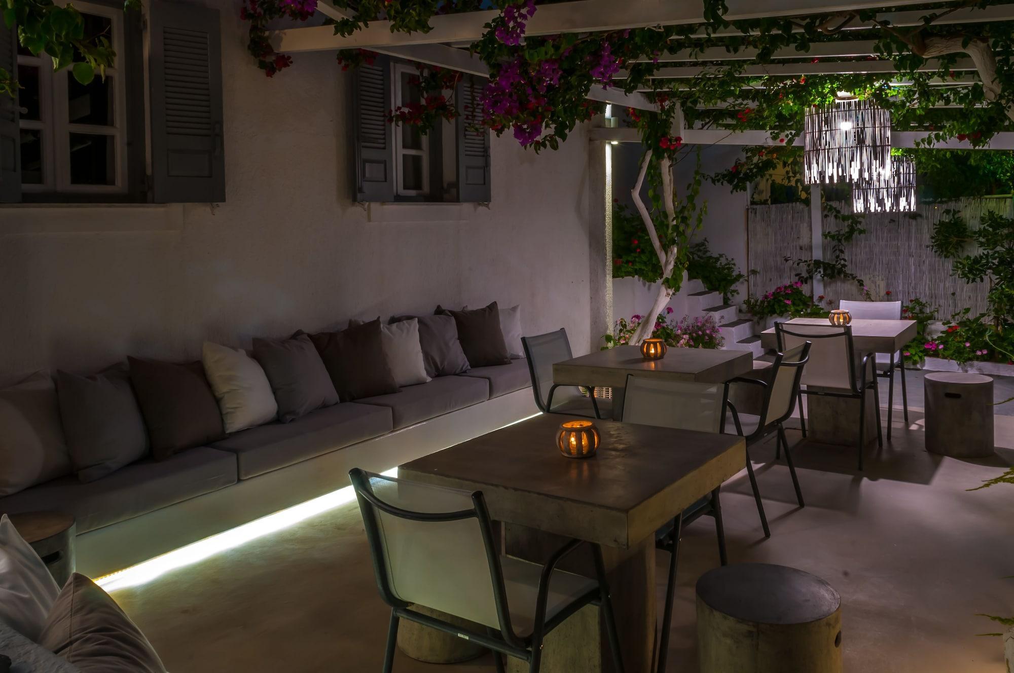 Instalaciones Recreativas Milos Bay Suites