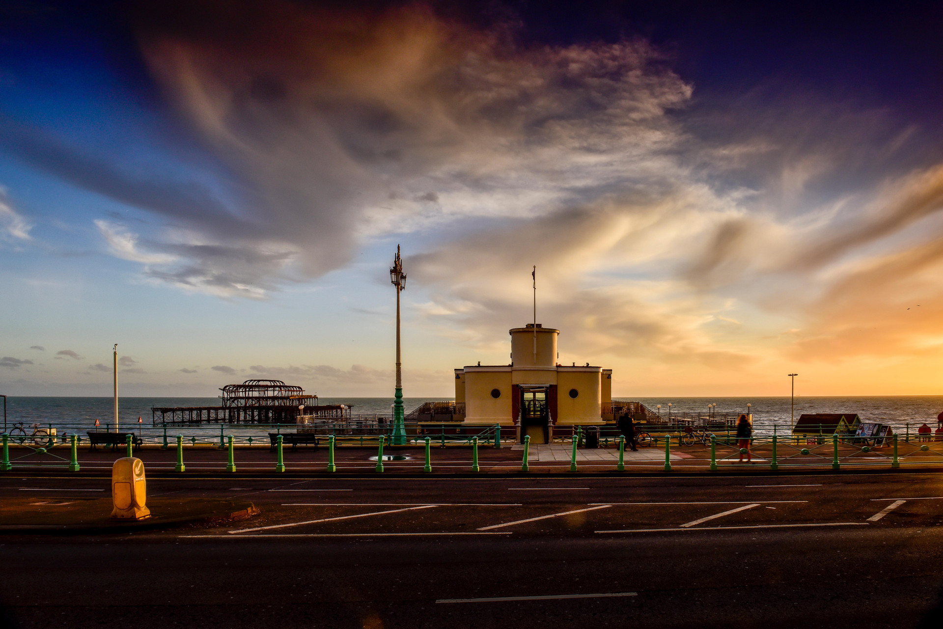 Vista Exterior Holiday Inn Brighton Seafront by IHG