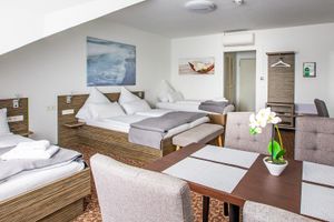 Alojamiento - Hotel Das Kronprinz