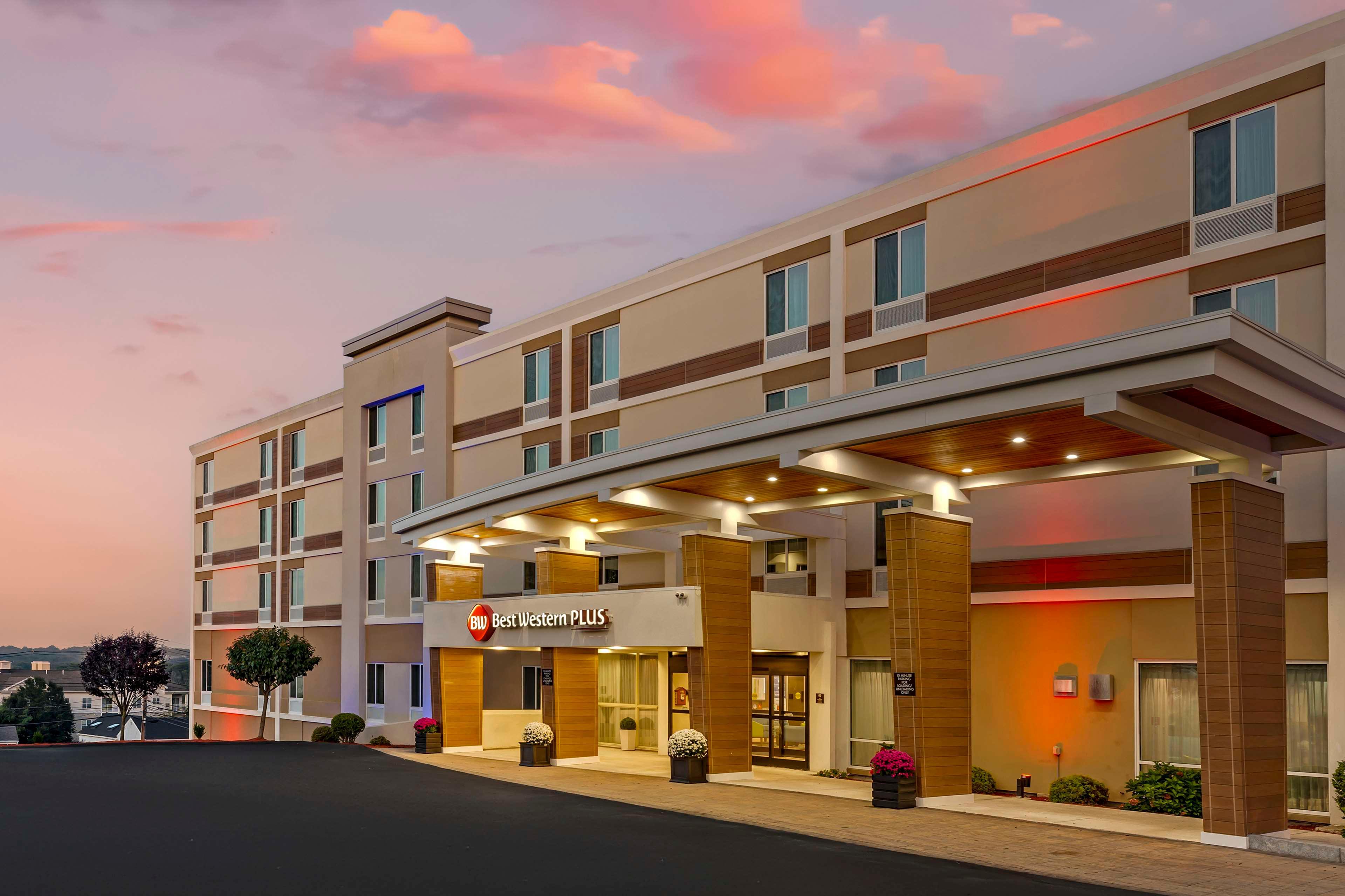 Vista Exterior Best Western Plus North Shore Hotel