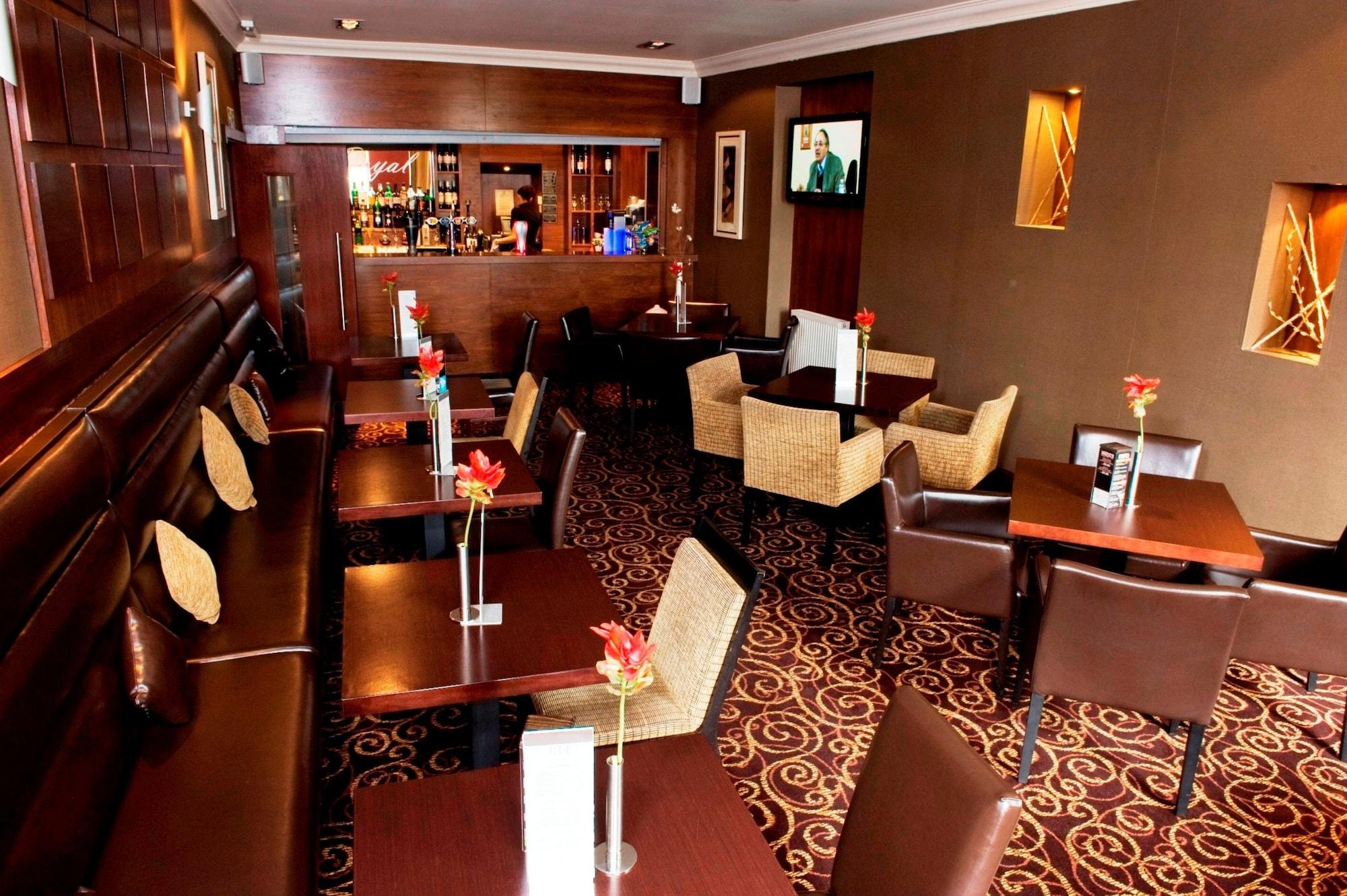 Bar/Salón The Royal Hotel