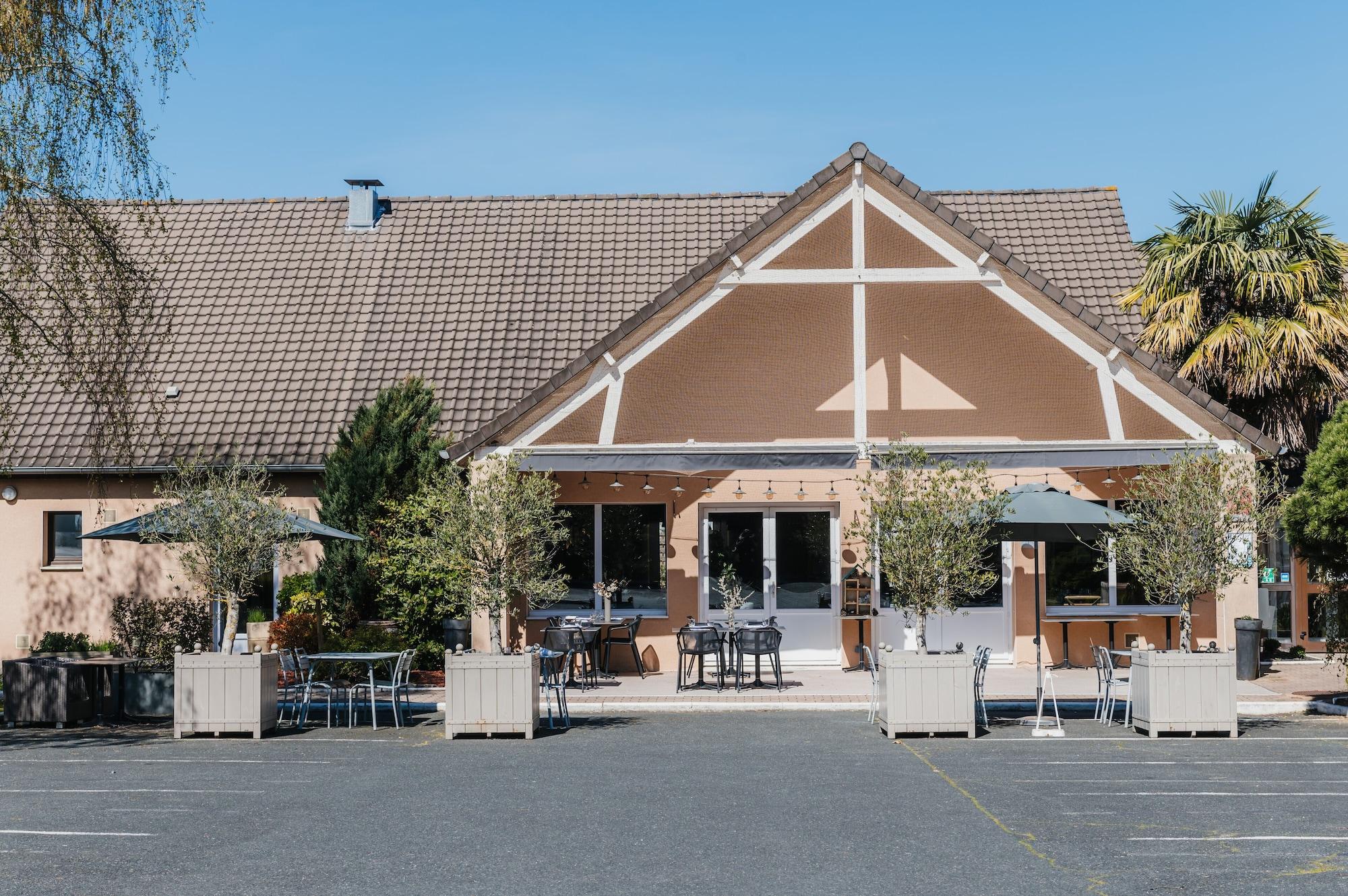 Vista Exterior Sure Hotel by Best Western Chateauroux
