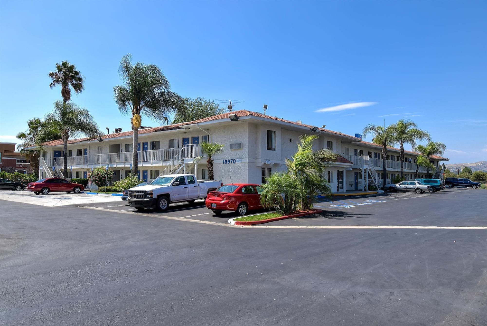 Exterior View Motel 6 Los Angeles - Rowland Heights