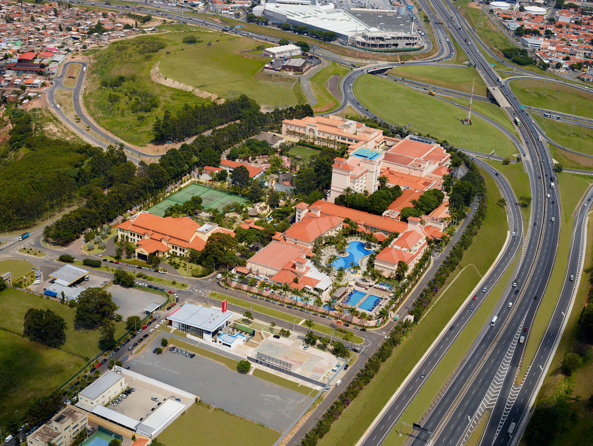 Vista da fachada Royal Palm Plaza Resort