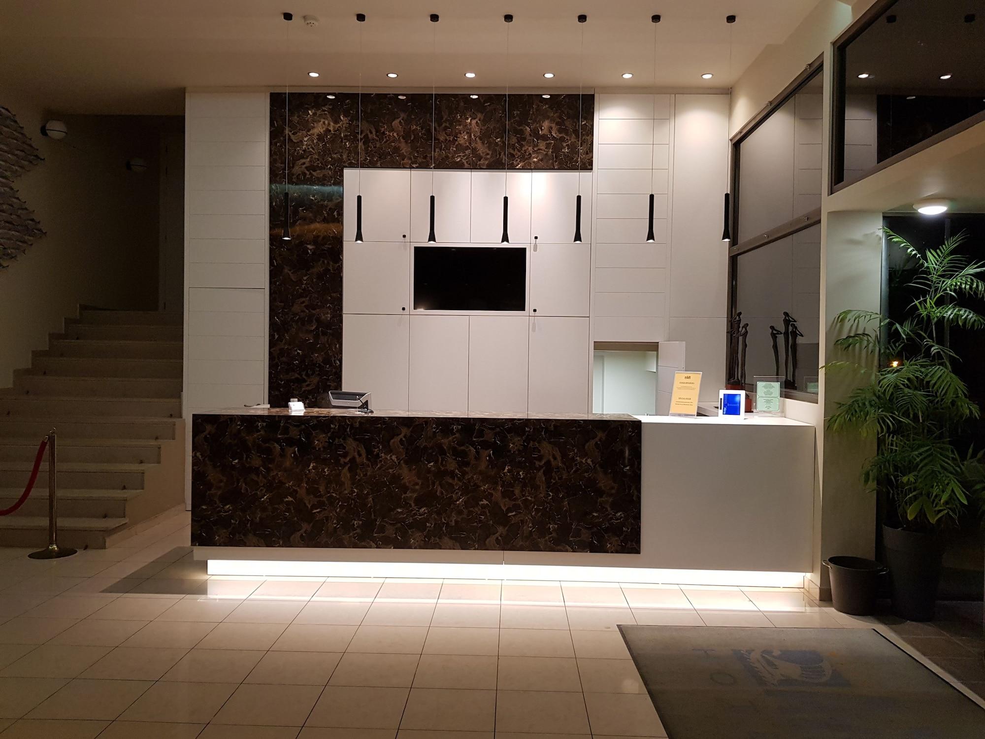 Vista Lobby Hotel Avra by Smile hotels
