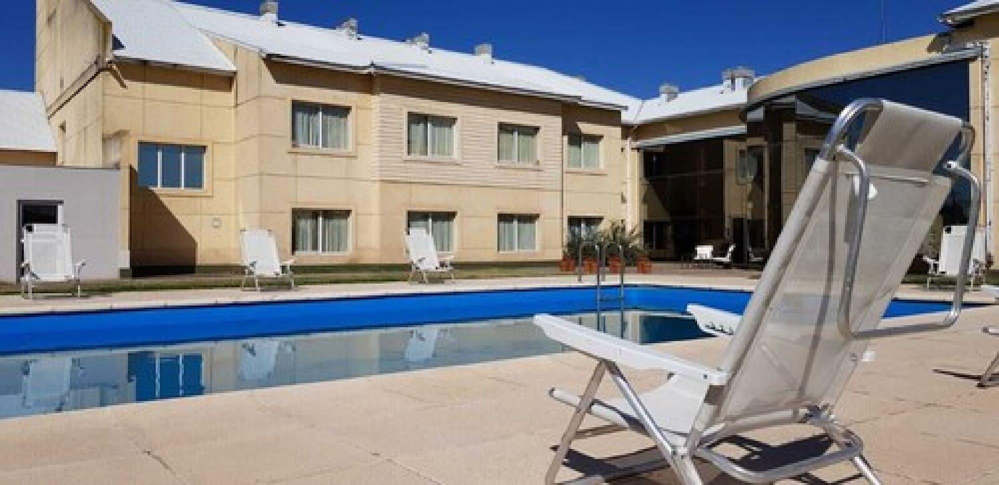 Vista Exterior Paradores Austral Bahia Blanca