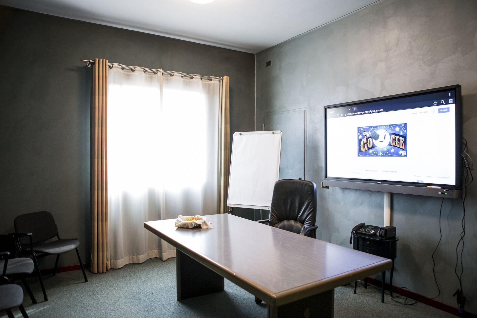Sala de Reuniones Hotel City
