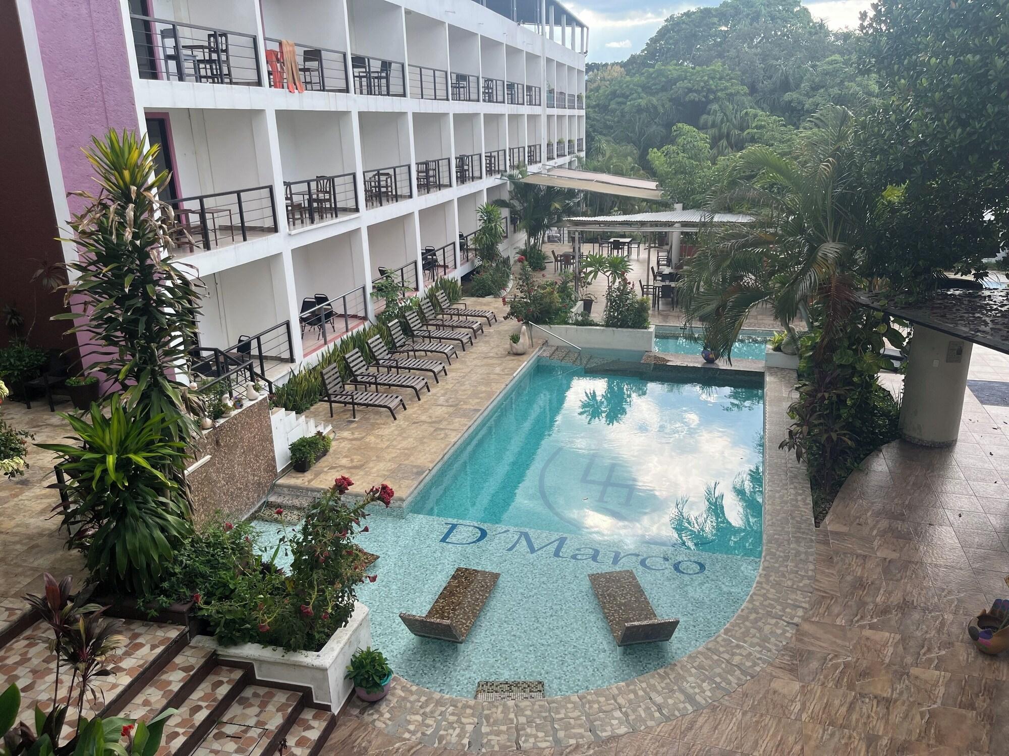 Varios Hotel D Marco Express