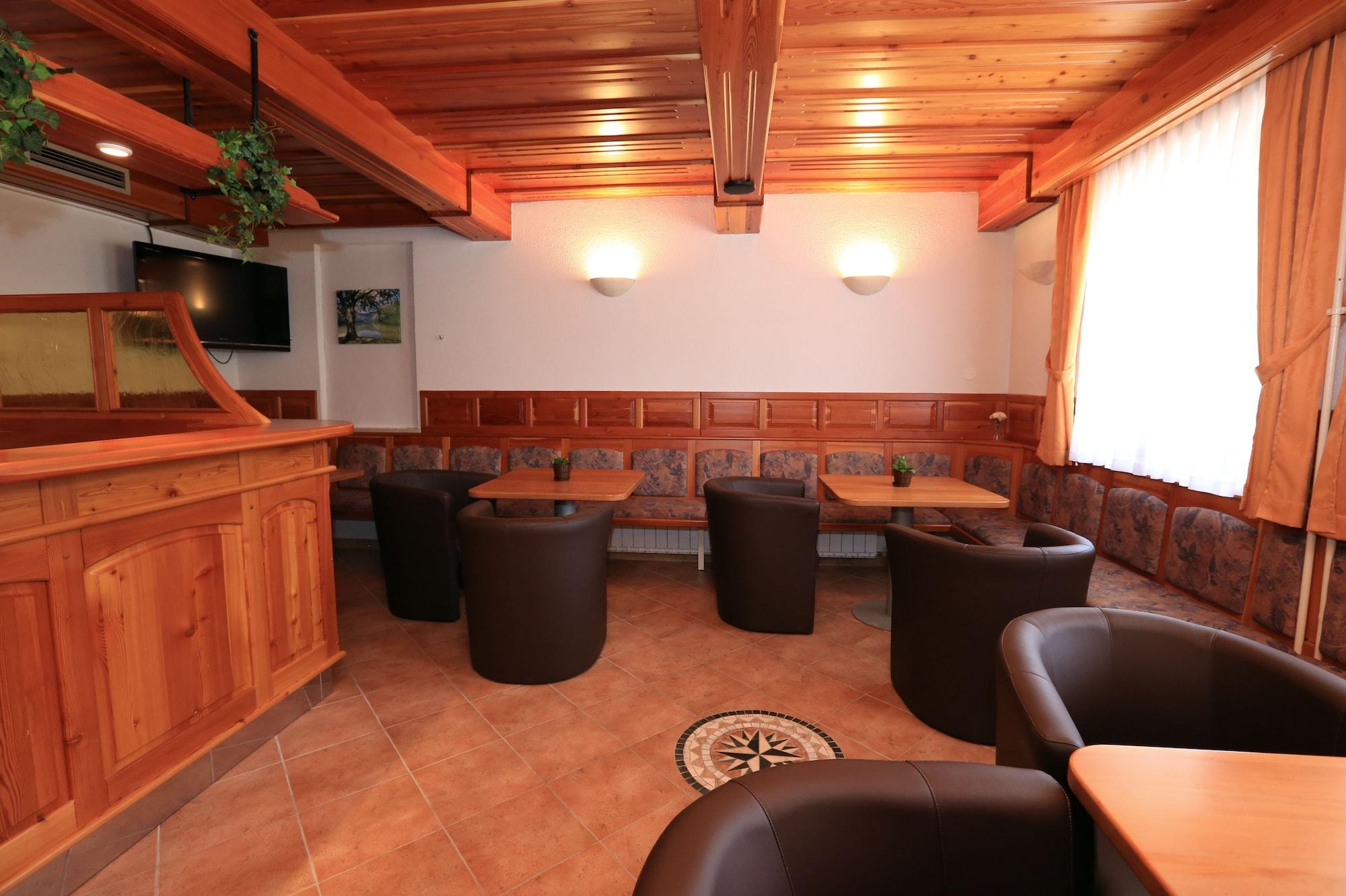 Vista Lobby Hotel Gasperin