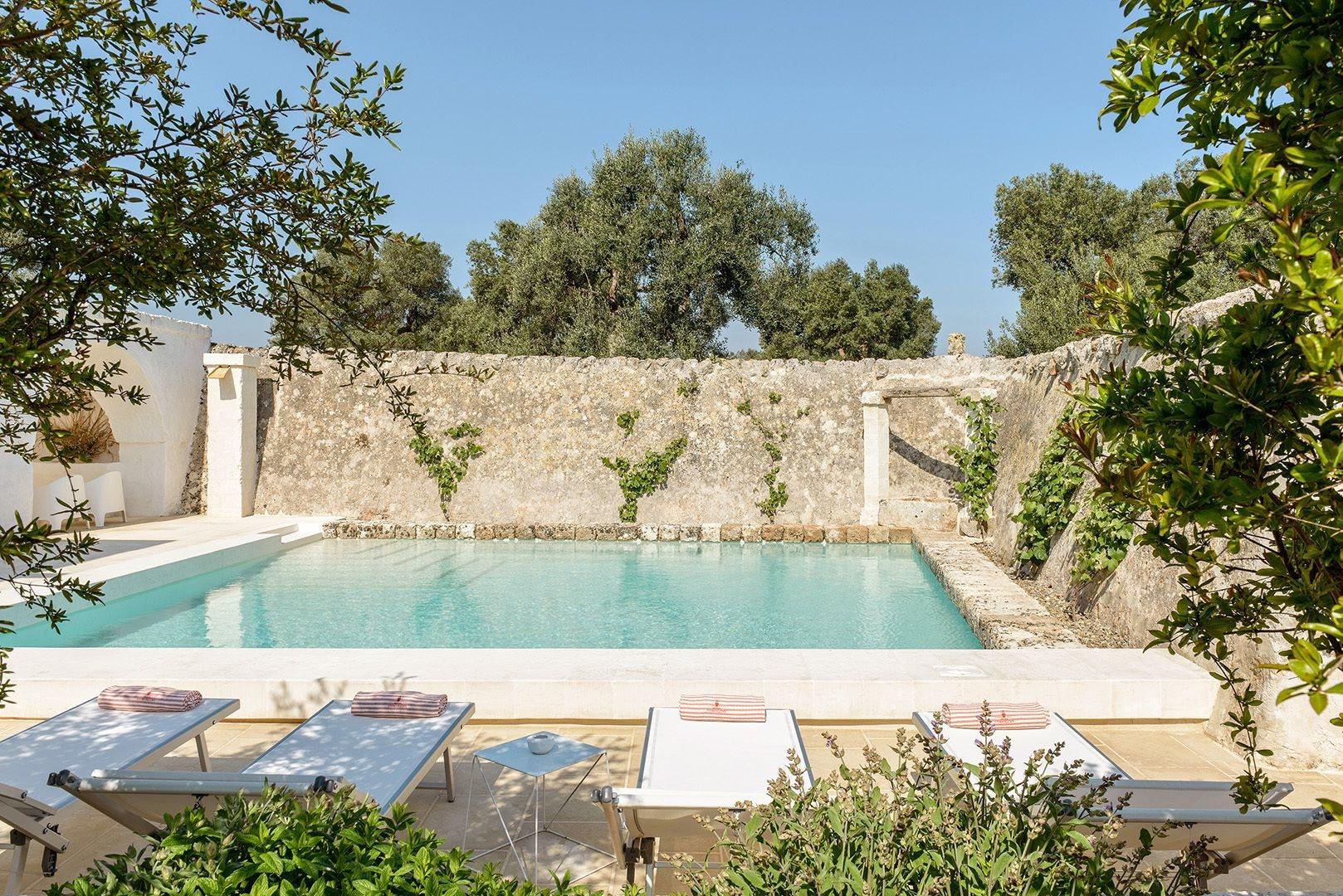 Varios Masseria Stefanodelconte