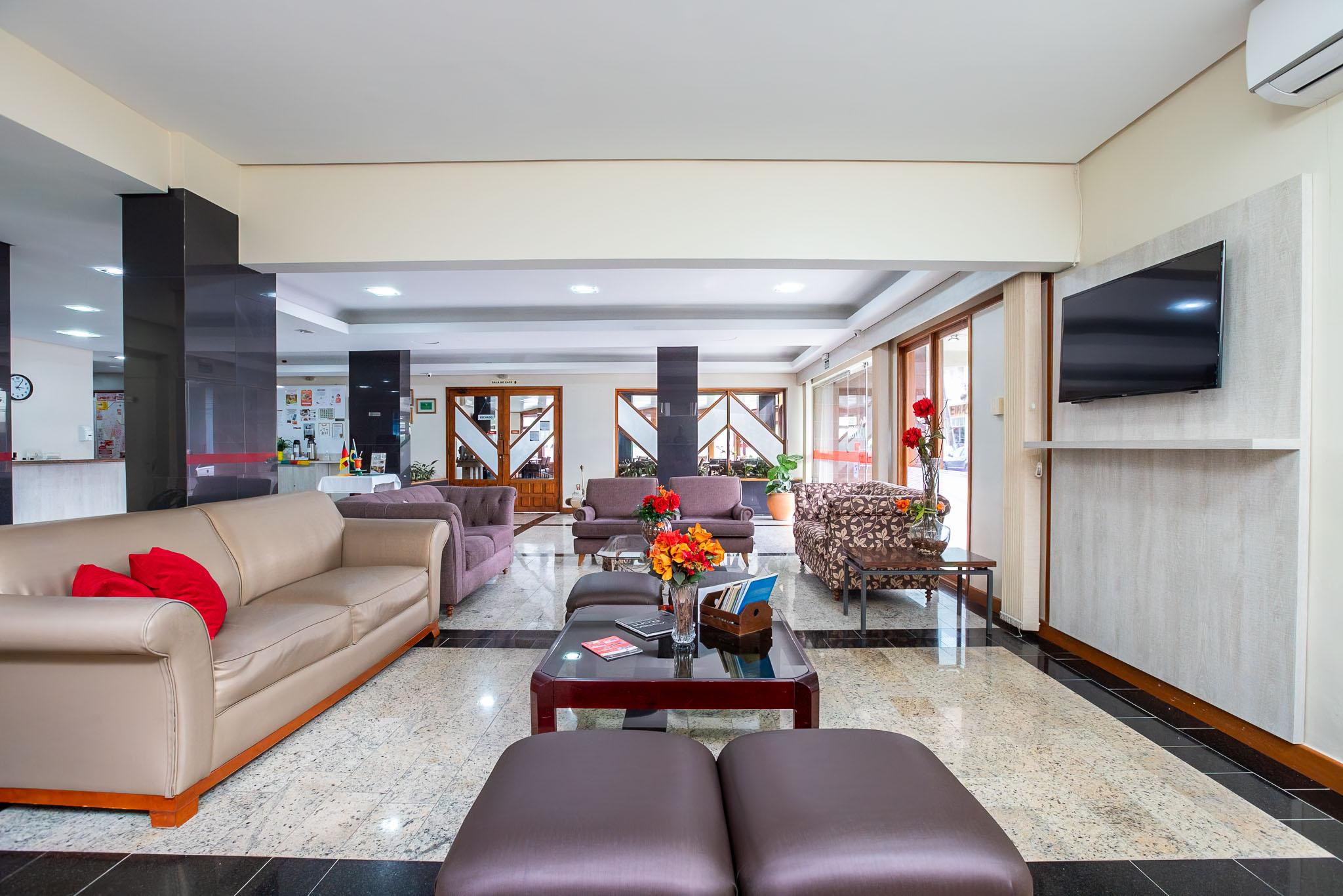 Vista Lobby Hotel Suárez Campo Bom