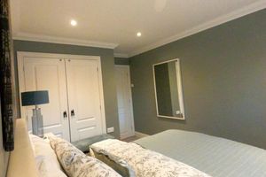 Alquiler Vacacional - 3 beds Luxury Family Home with Self-Check in & Direct Train to London