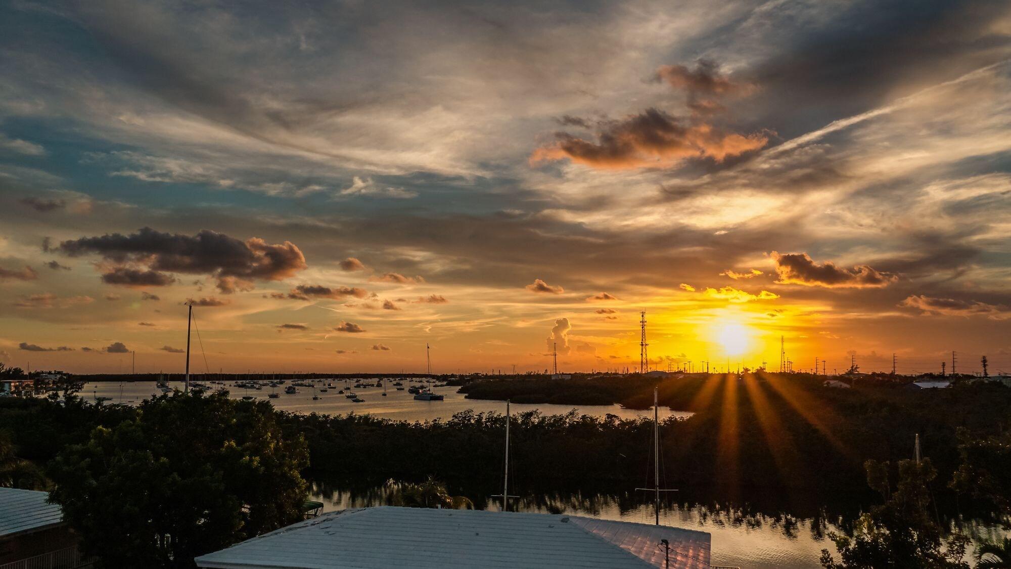 Playa Skipjack Resort & Marina
