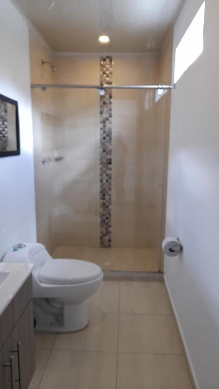 Baño Hotel Royal CID