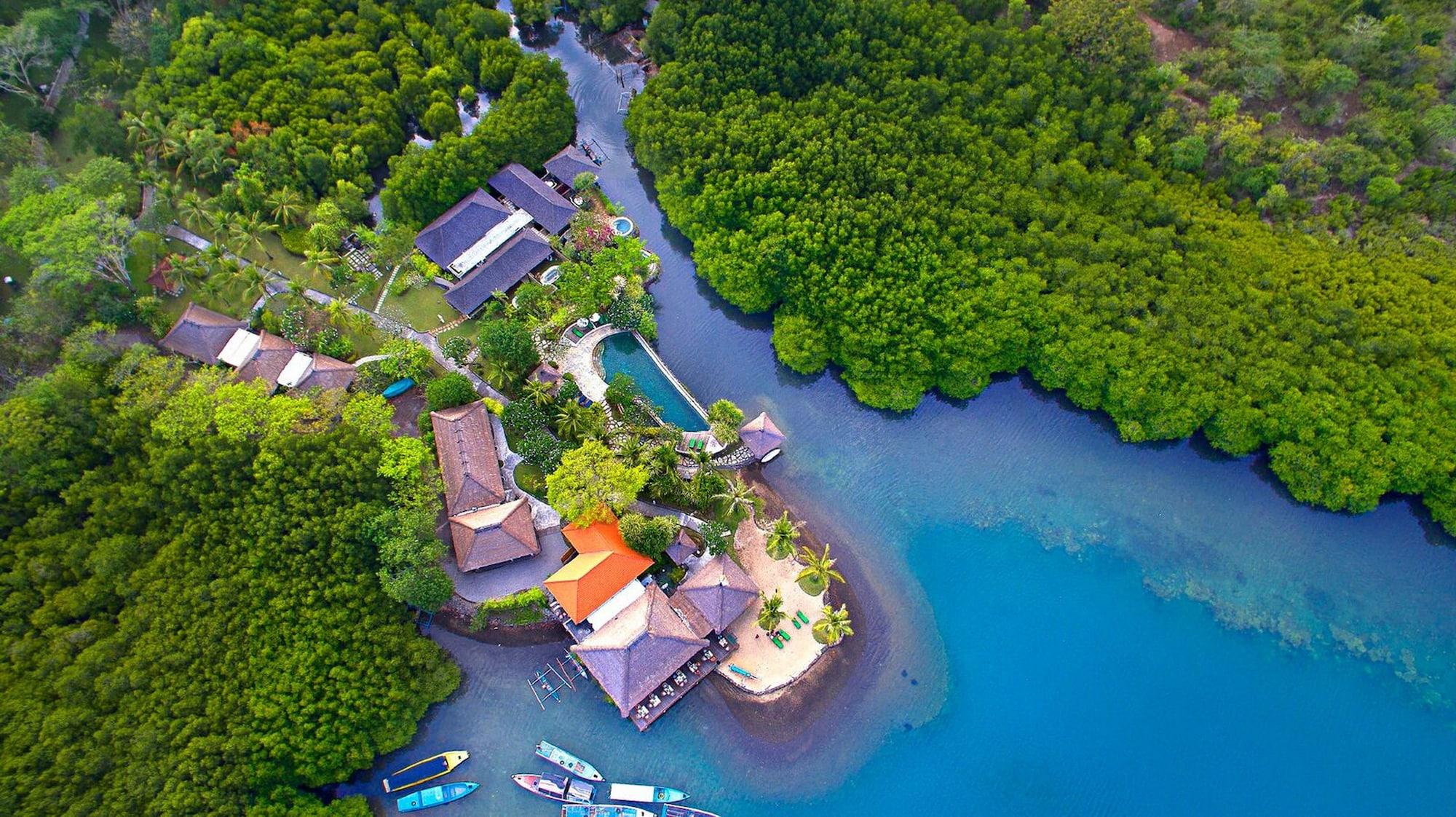 Vista Exterior Mimpi Resort Menjangan