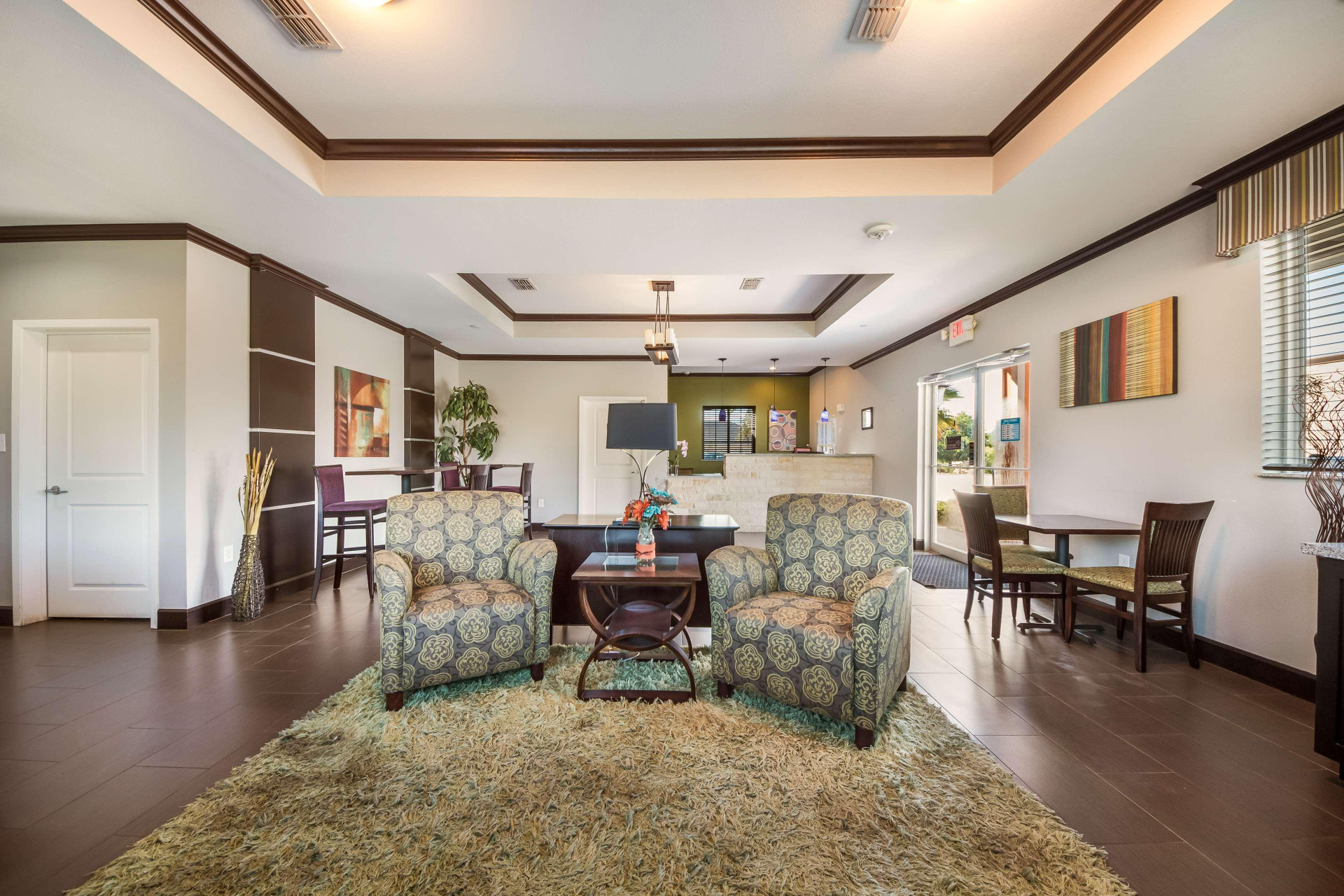 Restaurant Studio 6 Pleasanton, TX