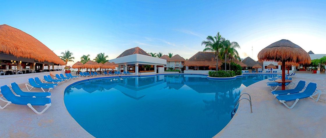 Bares y lounge con coctelería