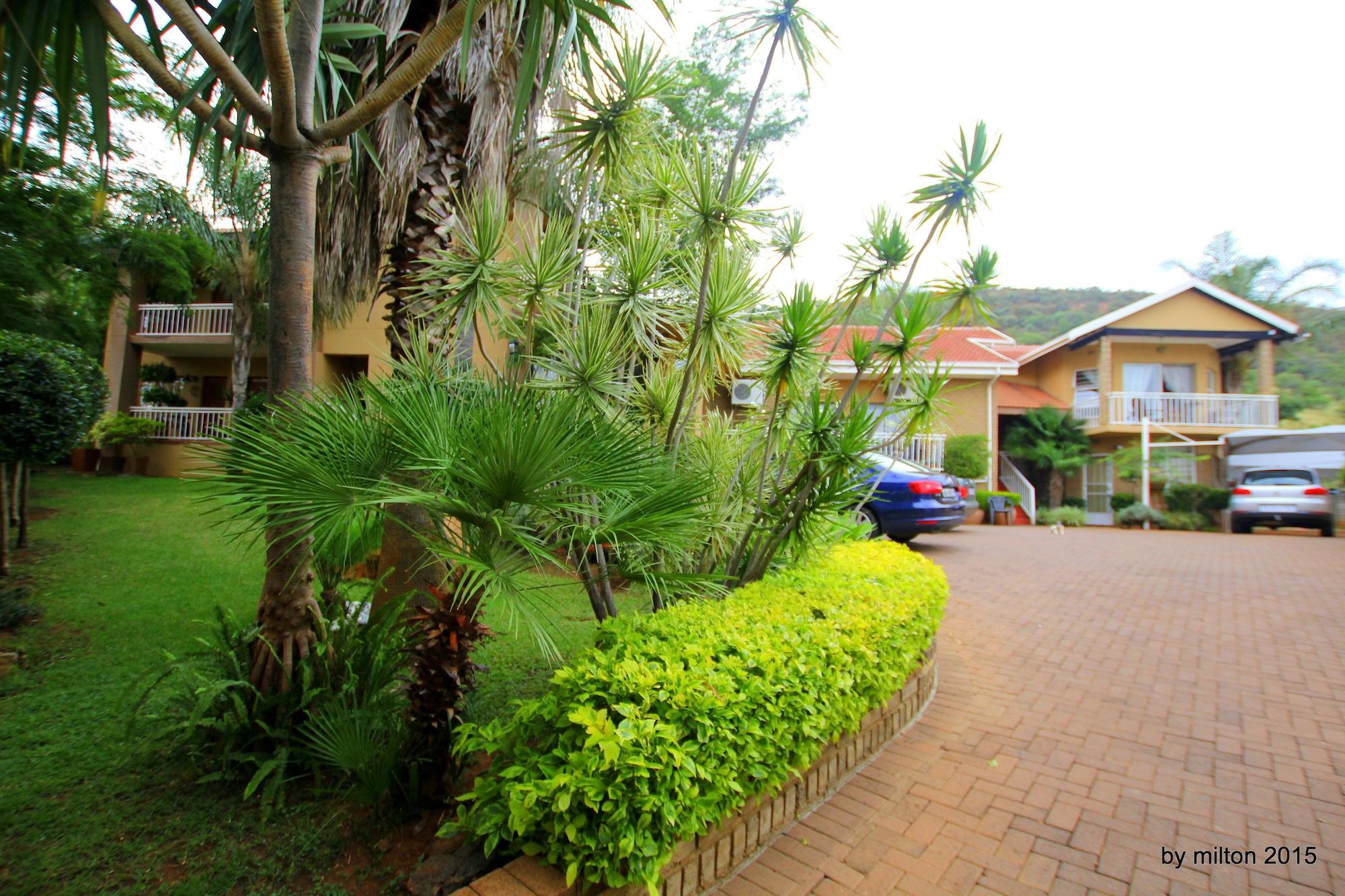 Varios Sunset Ridge Guesthouse