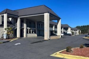 Alojamiento - Deluxe Inn York