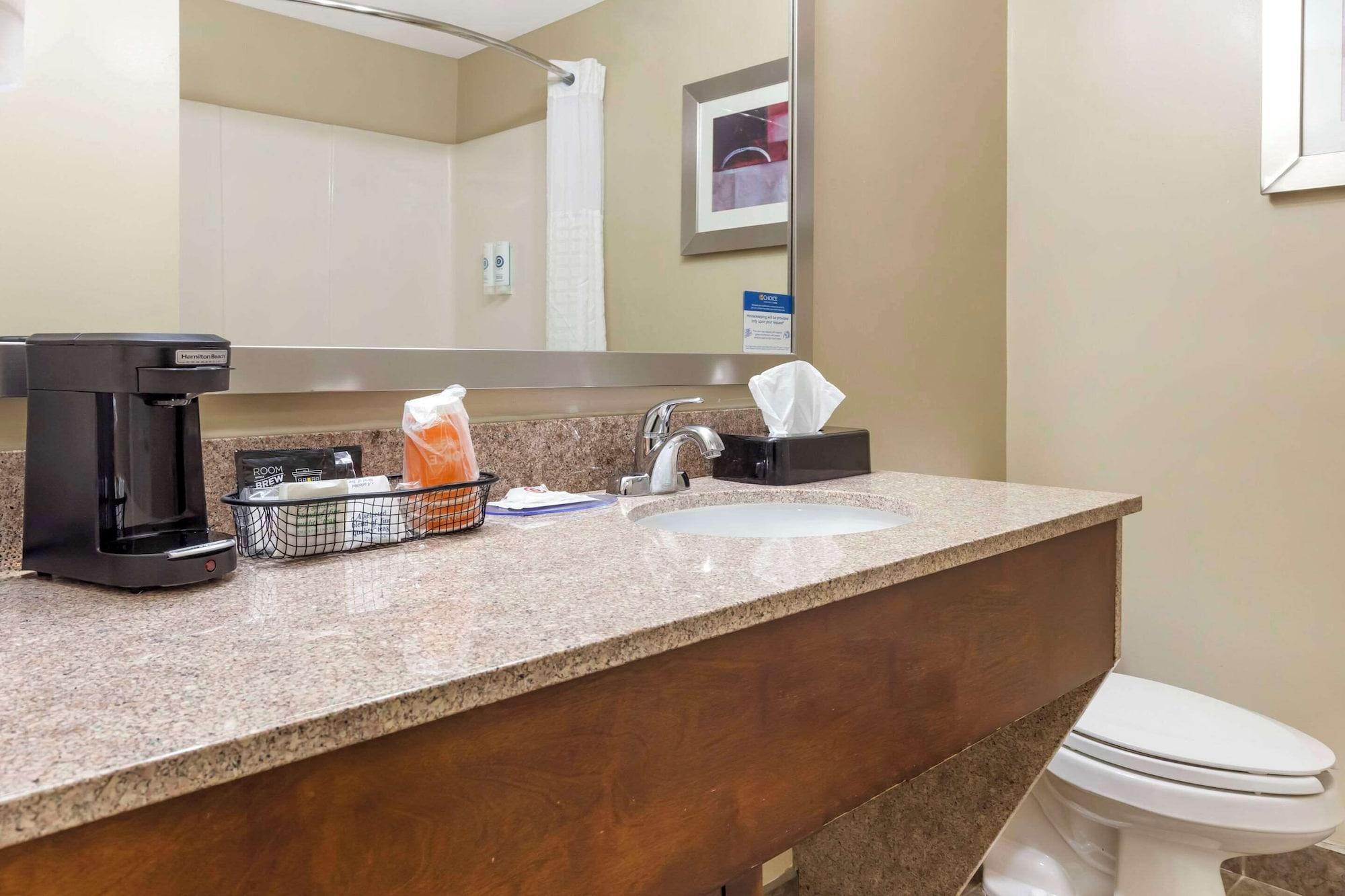 Habitación Comfort Suites Inn at Ridgewood Farm