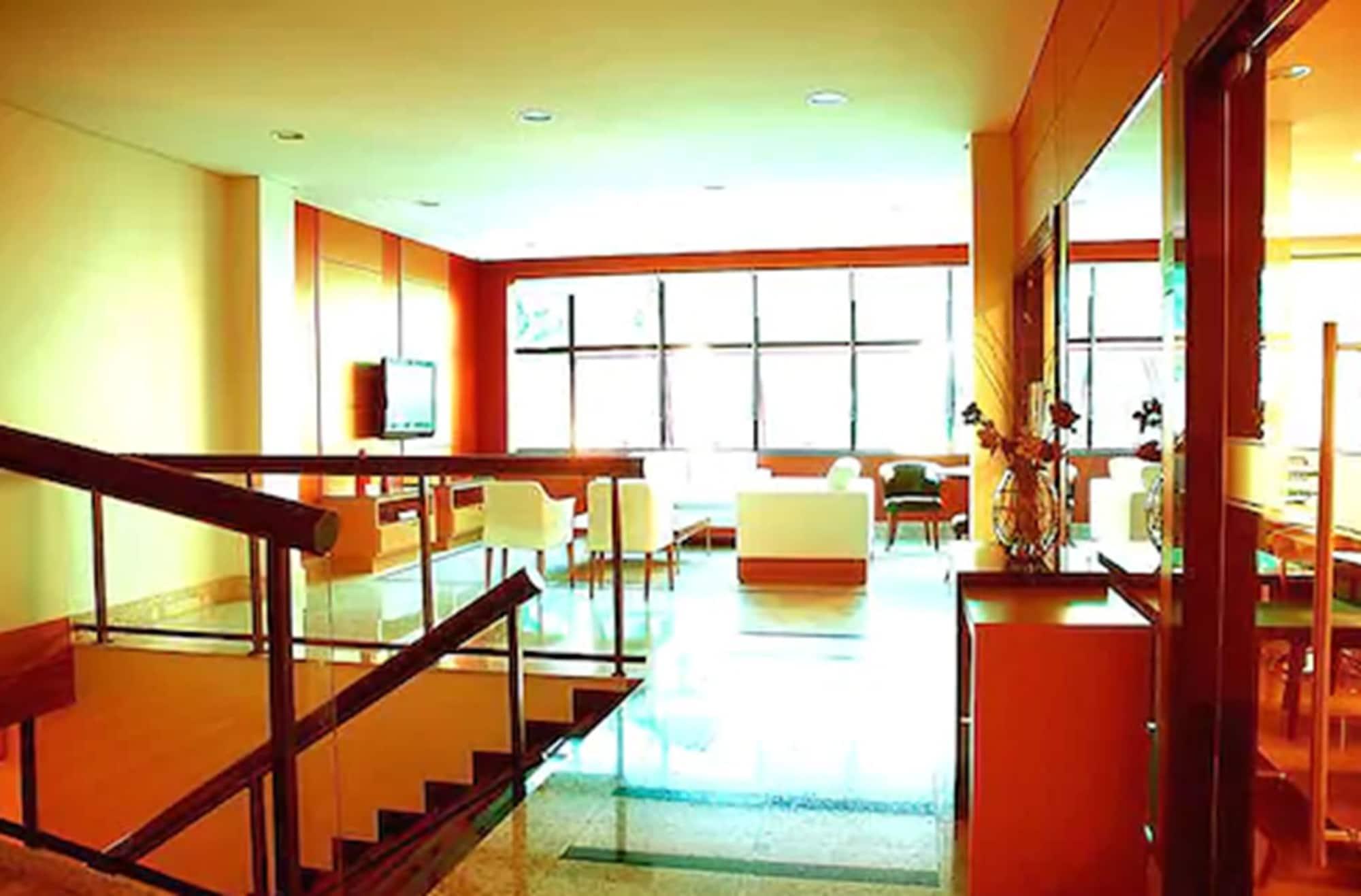 Vista Lobby Hotel Domani