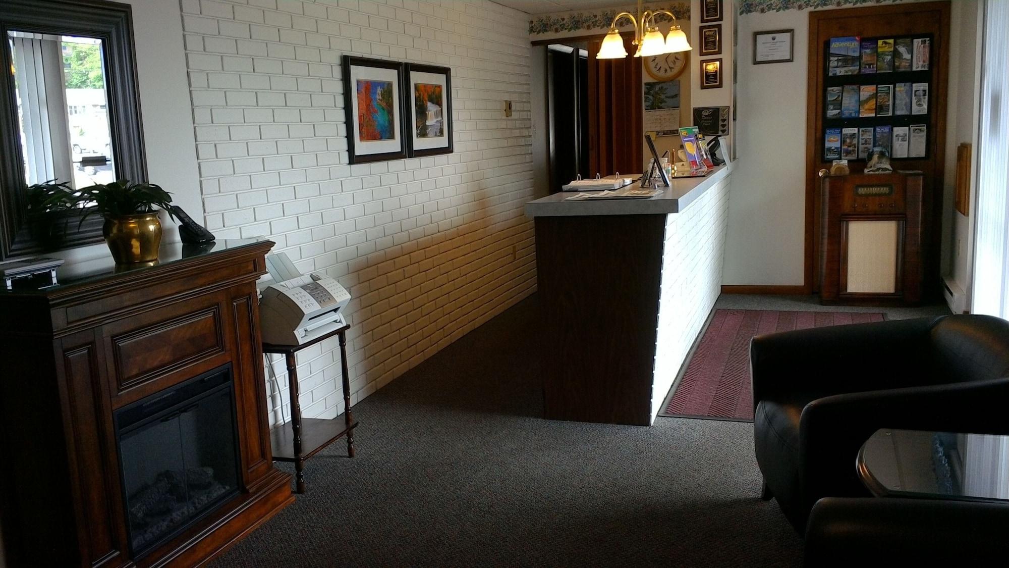 Vista Lobby Brentwood Motor Inn