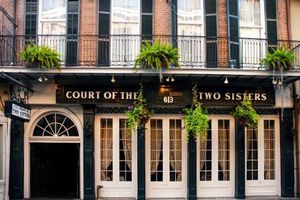 Actividad - Restaurante Court of the Two Sisters - Brunch buffet con jazz en directo