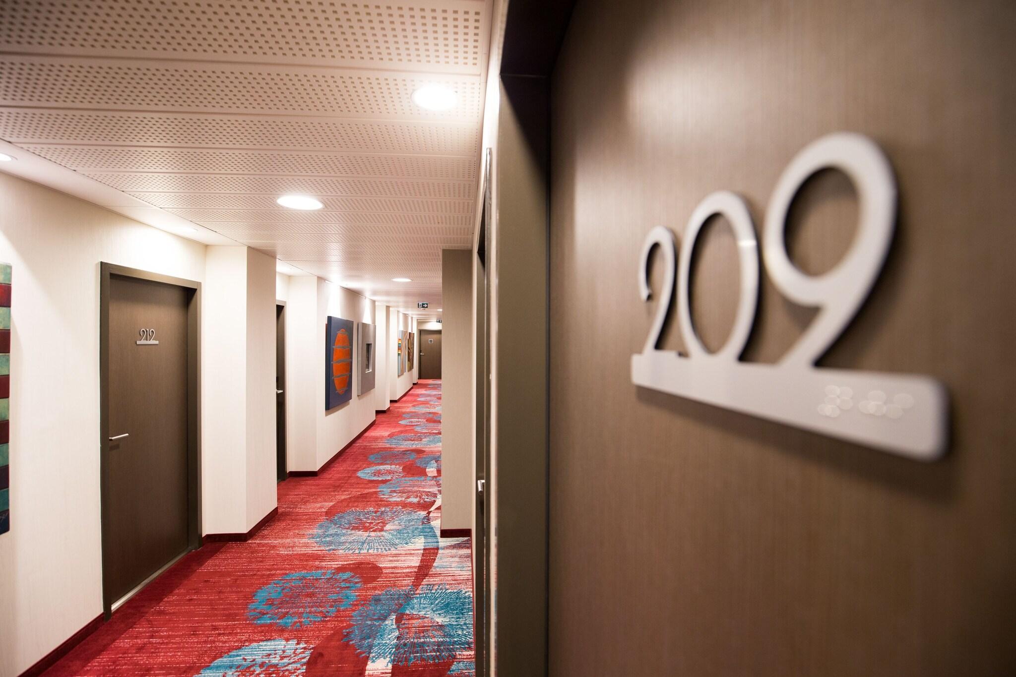 Vista Lobby Les Jardins du Mess