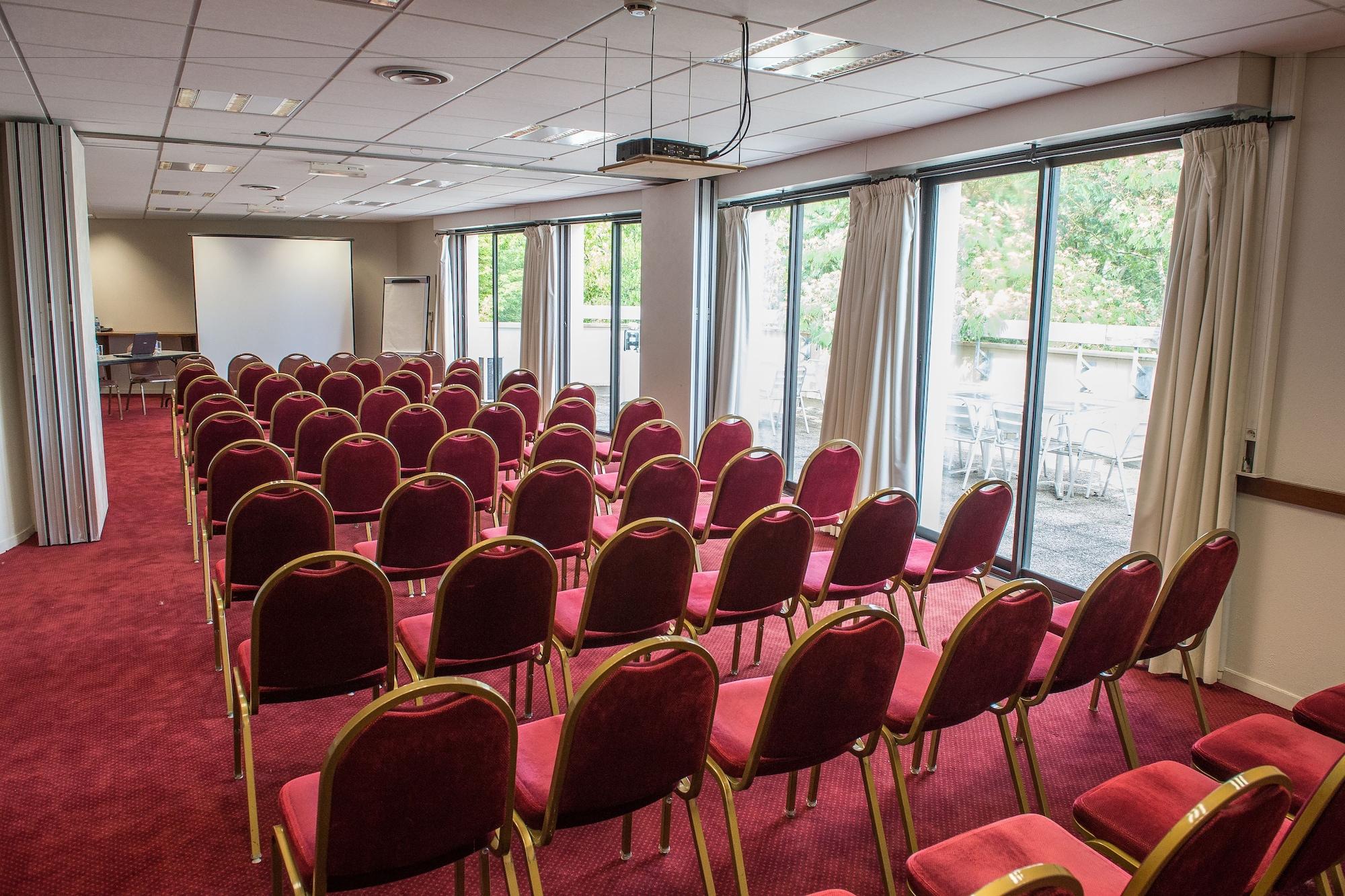 Sala de Reuniones Brit Hotel Angers Parc Expo - L'Acropole