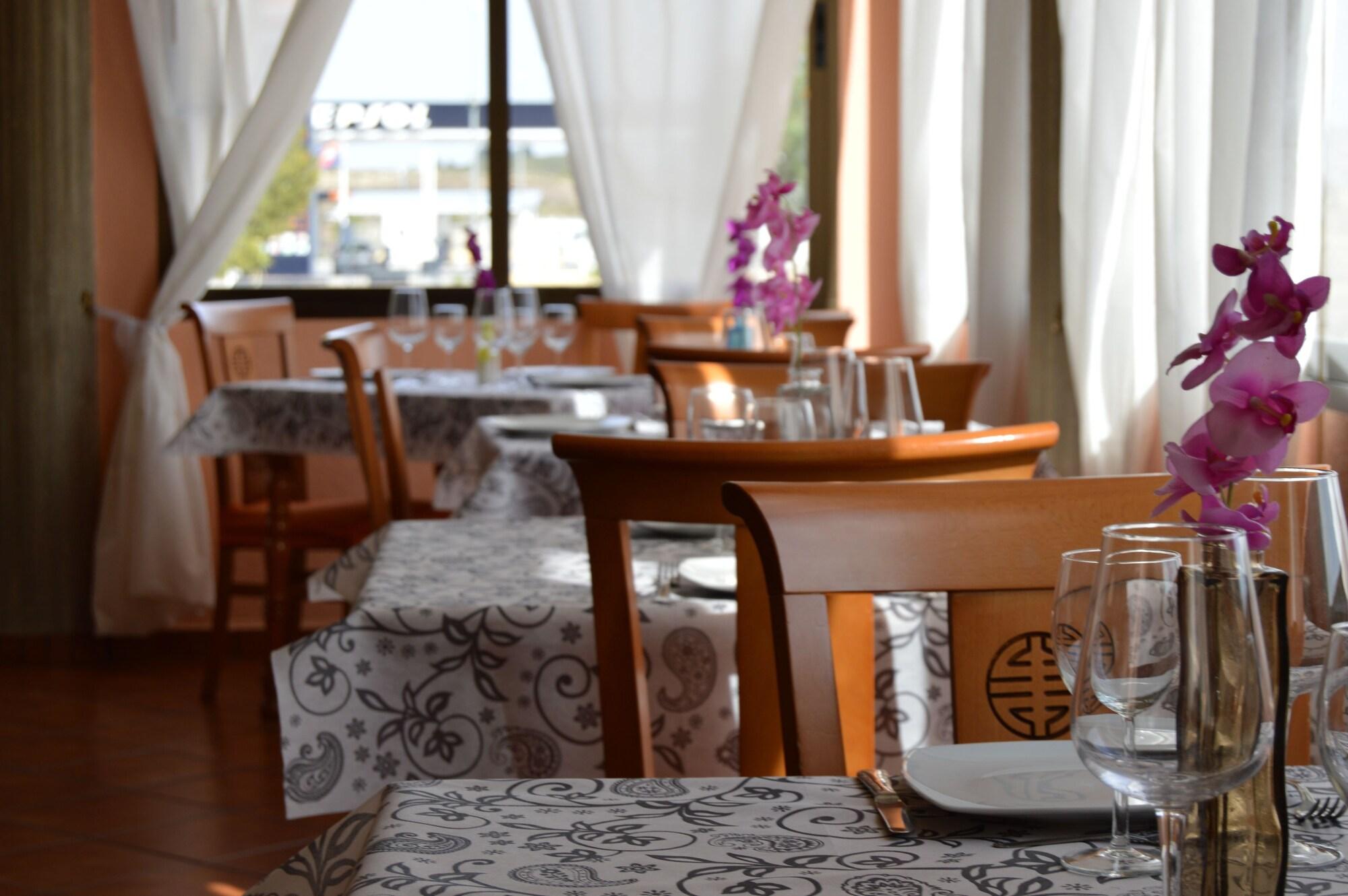 Bar/Salón Hotel Argos Murcia