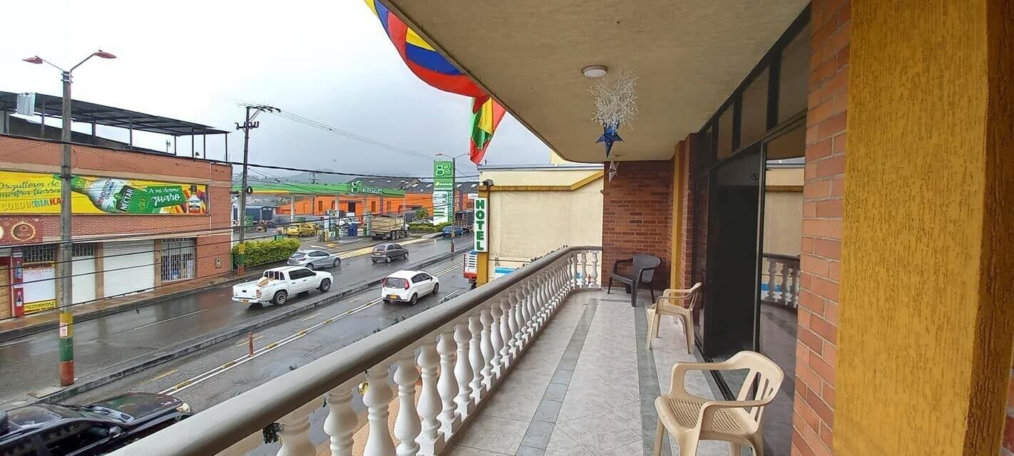Vista Exterior Hotel La Posada del Viajero