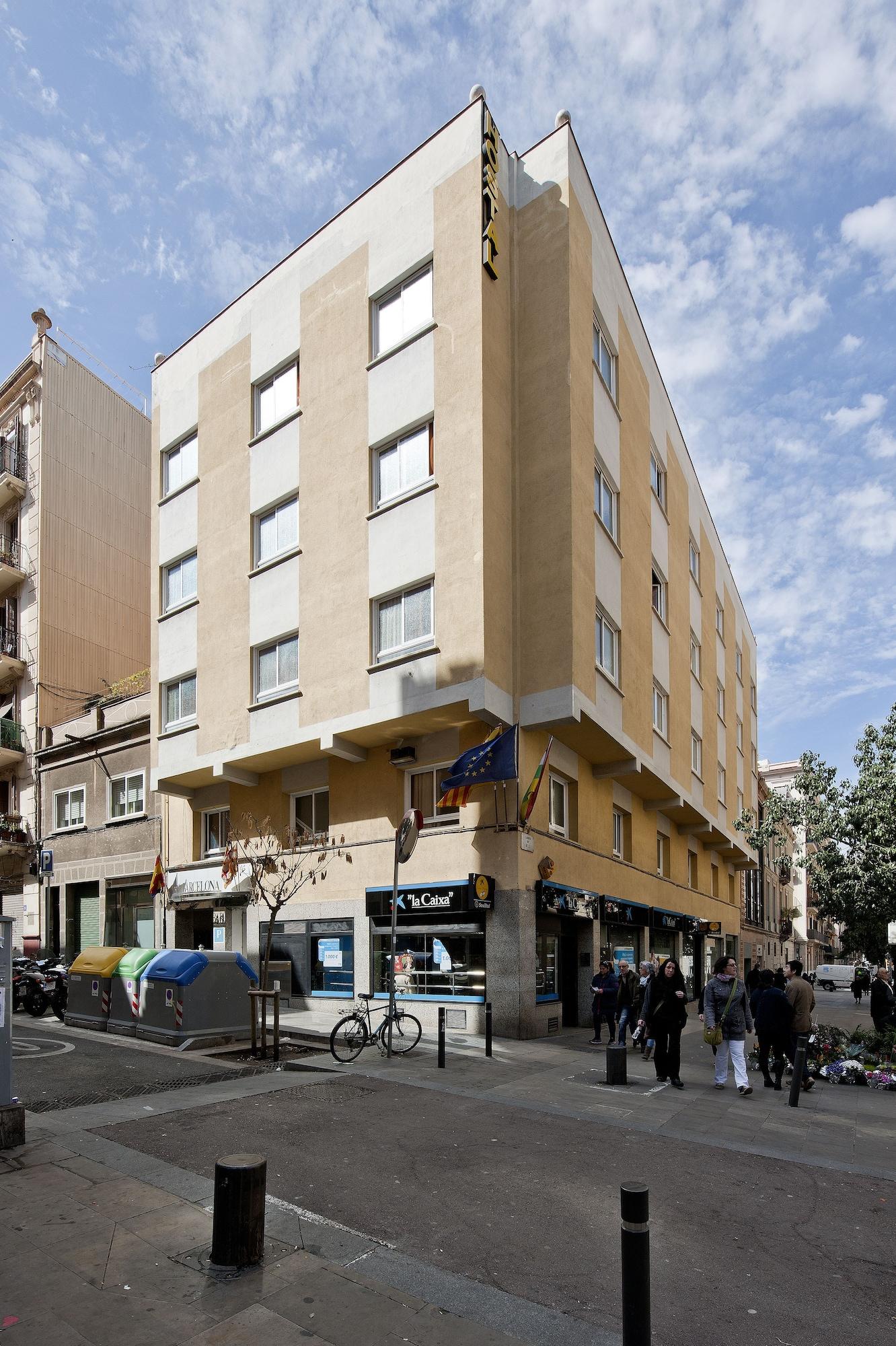 Vista Exterior Hostal Barcelona
