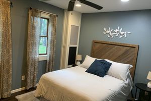 Alquiler Vacacional - Beautiful home in a great location between Lake Bemidji and Paul Bunyan trail.