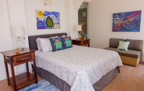 Sleeps 12 OceanFront Surfing Bocana Beach Villa NenaRubio pool.NEW STARLINK WiFi - Hoteles con jacuzzi en Huatulco, Oaxaca
