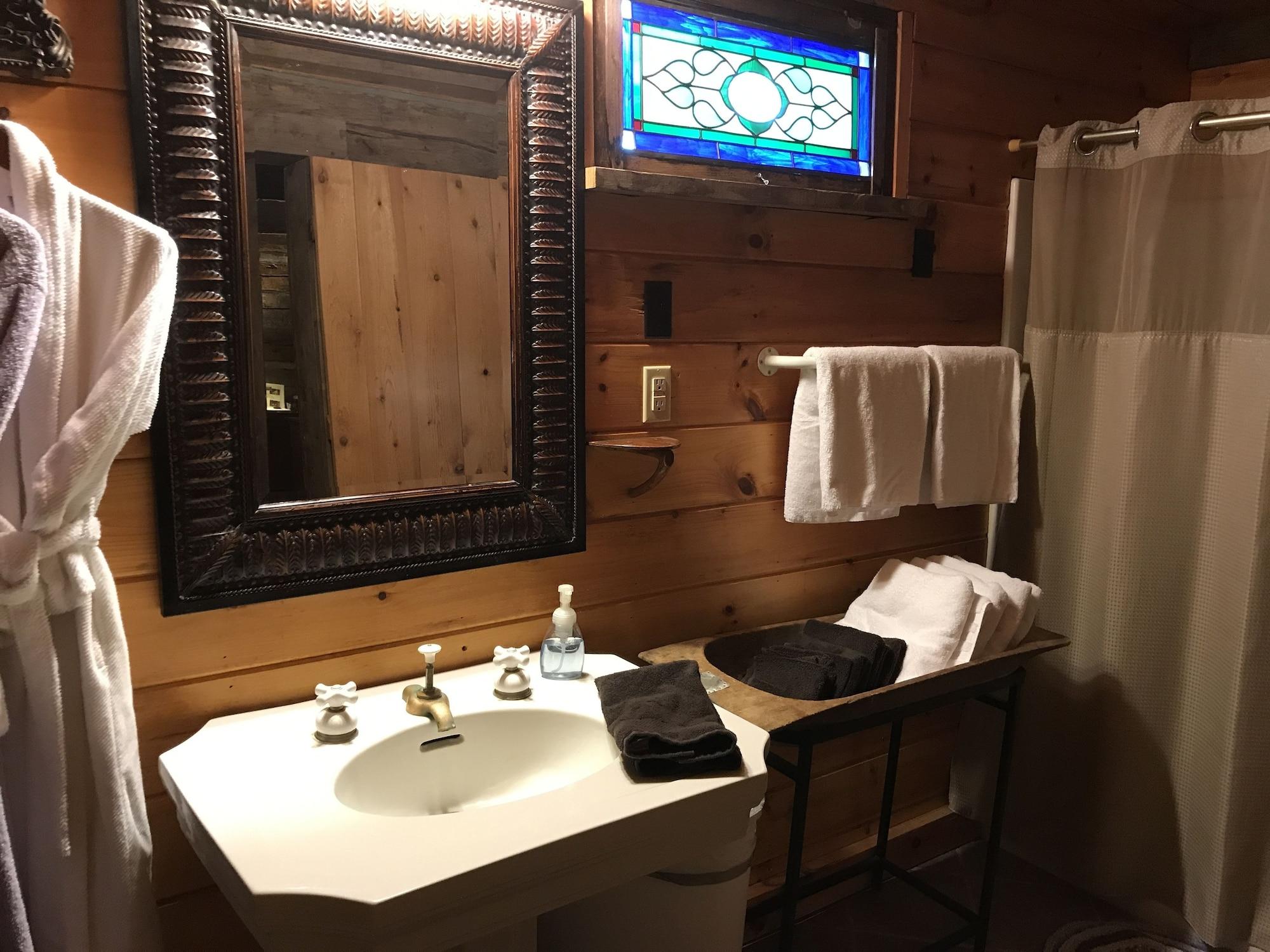 Equipamiento de Habitación Pecan Grove Cottages