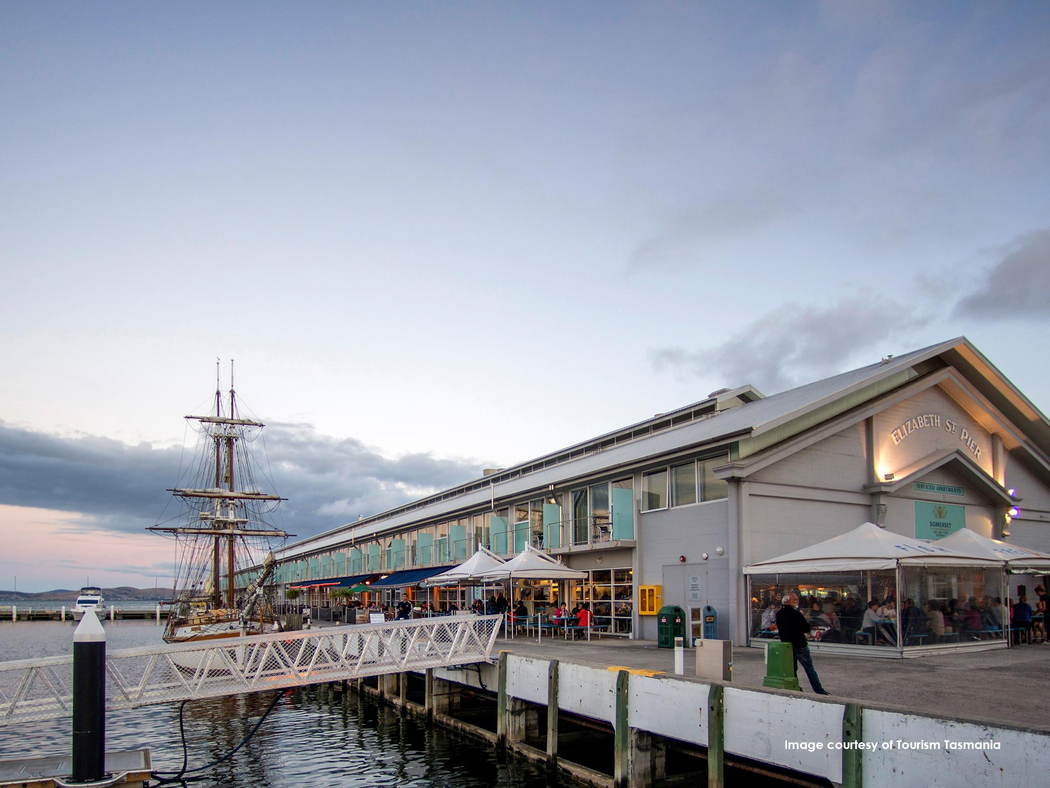 Vista Exterior Somerset on The Pier Hobart