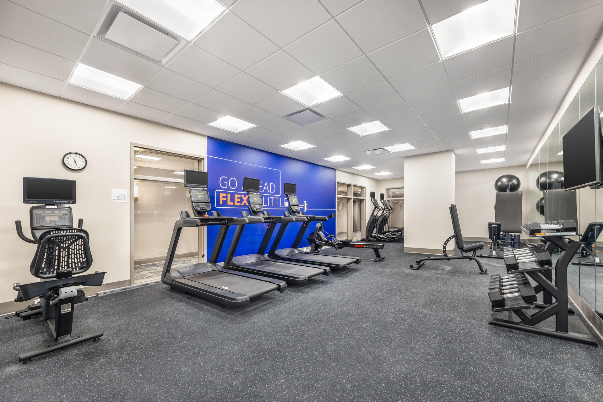 Instalaciones Recreativas Holiday Inn Express & Suites Nashville West End Un
