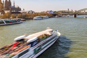 Actividad - Paseo en barco por Colonia