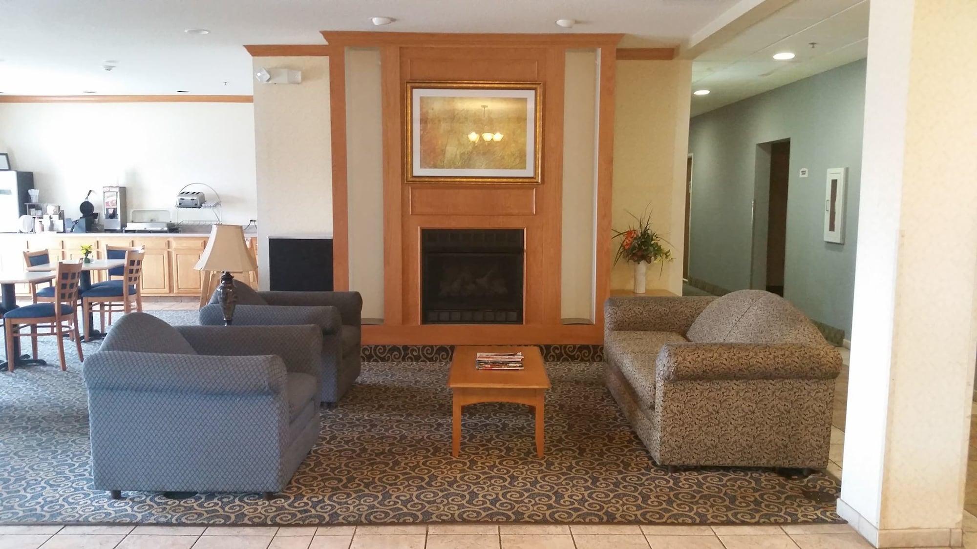 Vista Lobby Holiday Inn Express Toledo West - Napoleon by IHG