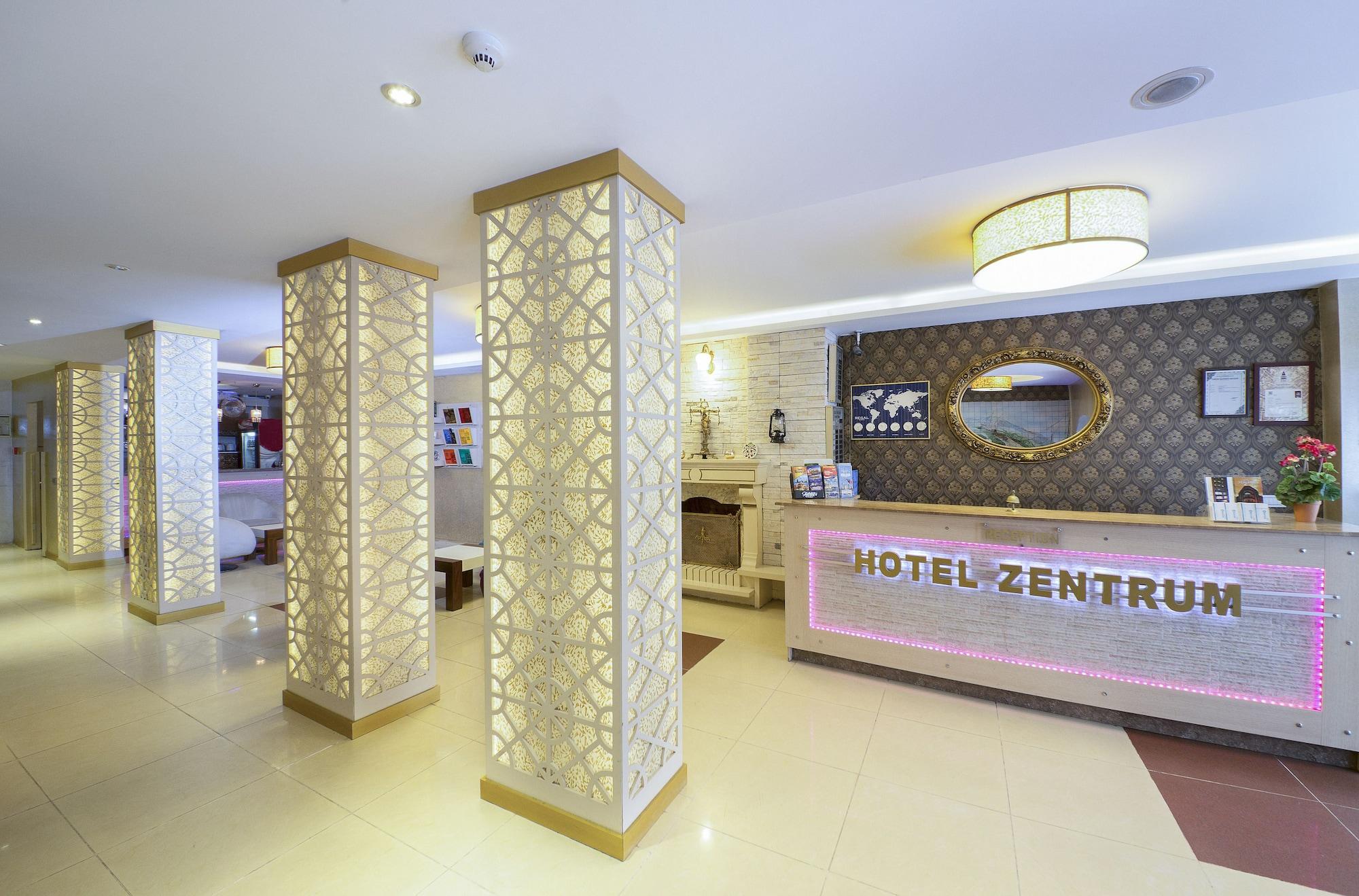 Vista Lobby GRAND ZENTRUM HOTEL CAFE RESTAURANT - Taksim Square