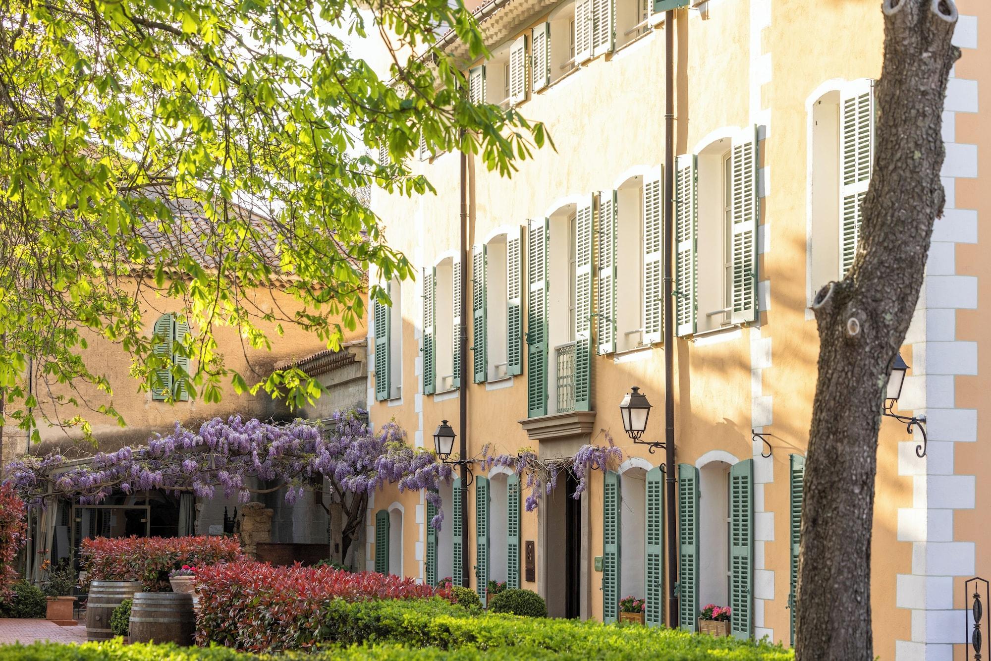 Vista Exterior Hostellerie de l'Abbaye de La Celle