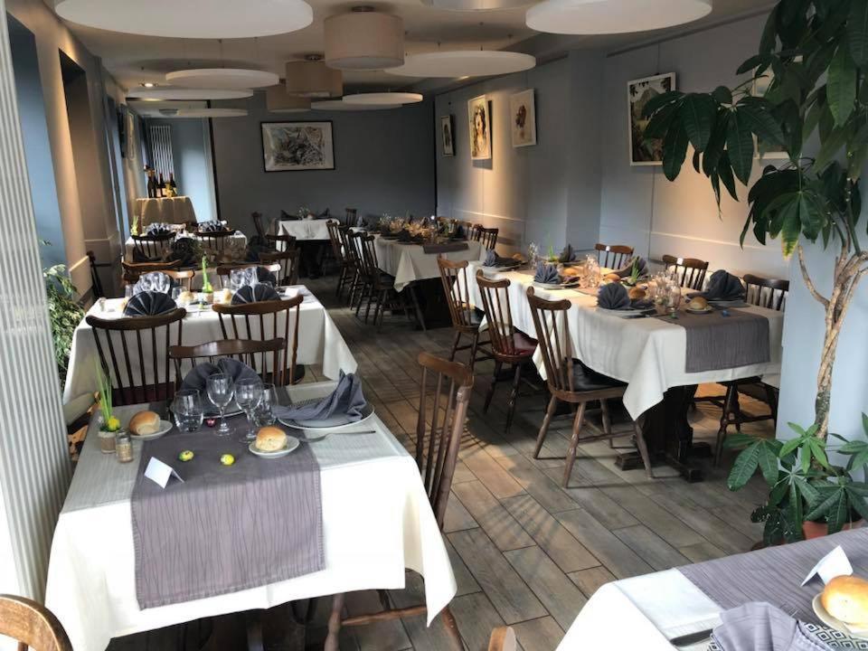 Restaurant Logis Hotel de la Poste St Sauves