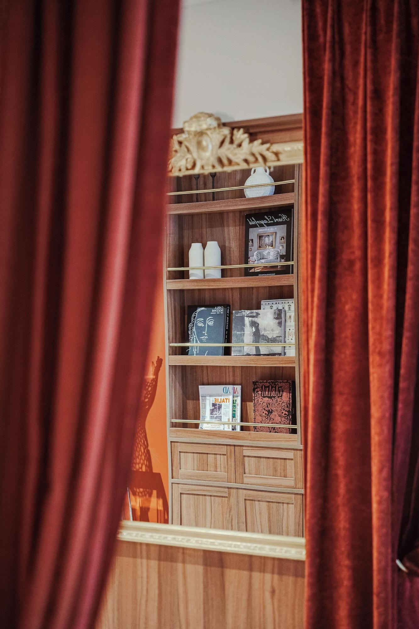 Vista Lobby Maison Orphée