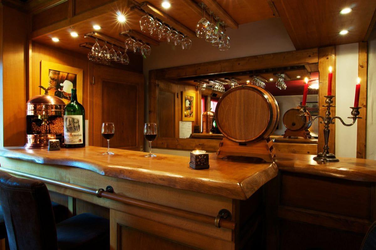 Bar/Salón Citotel Les Pres Du Rosay
